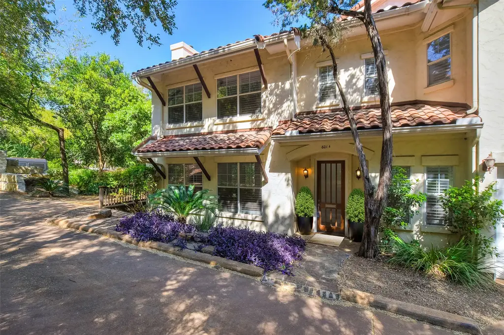 601 Upson Street A, Austin