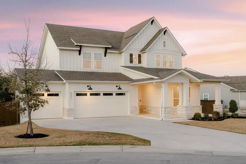 452 Crimson Sky Court, Dripping Springs