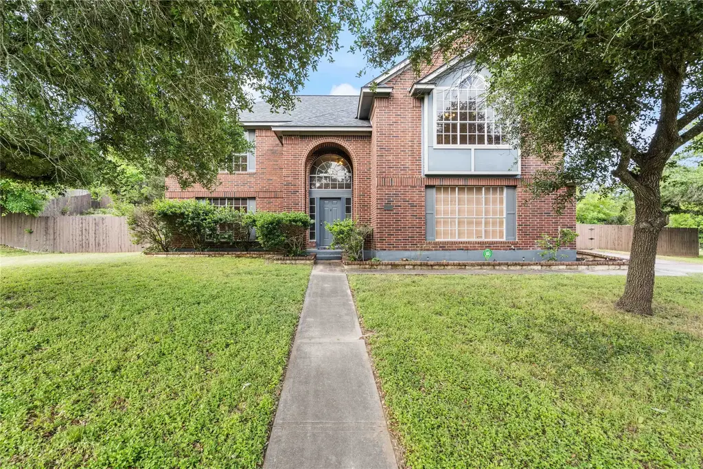 8301 Landsman Drive, Austin