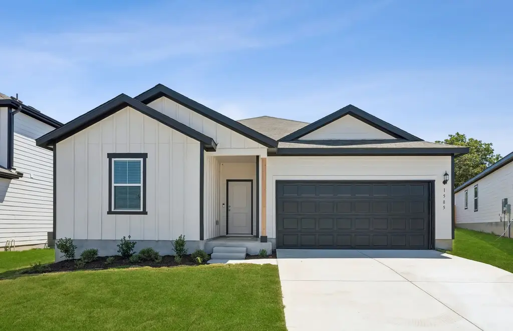1585 Sky Vista Drive, Belton