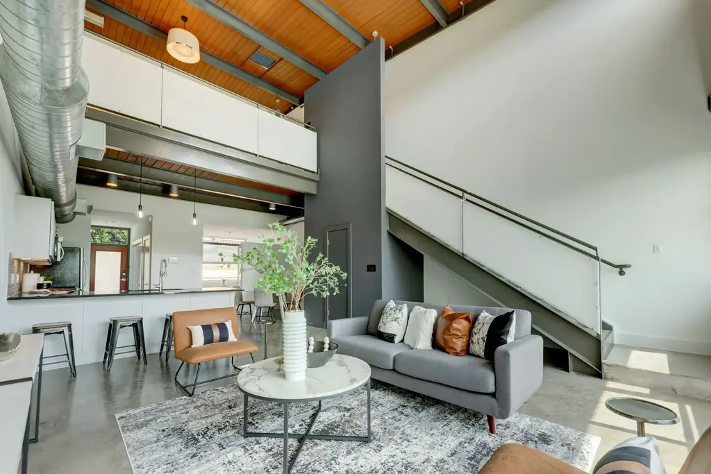 2205 N Lamar Boulevard 125, Austin