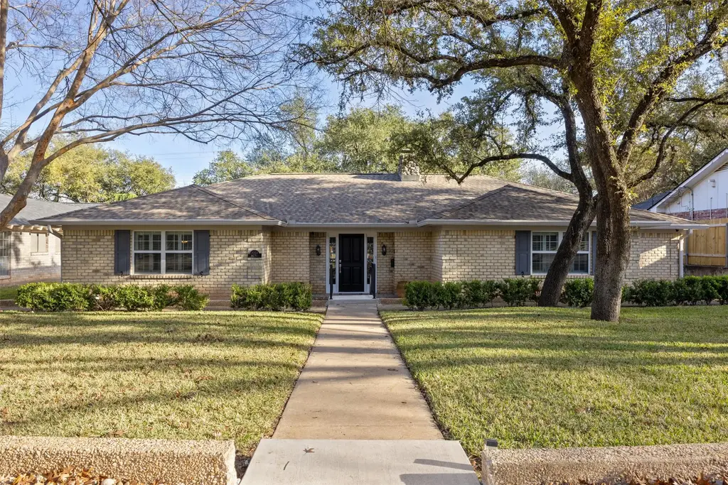 7207 Mesa Drive, Austin