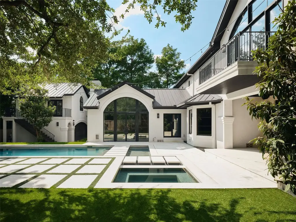 13 Niles Road, Austin
