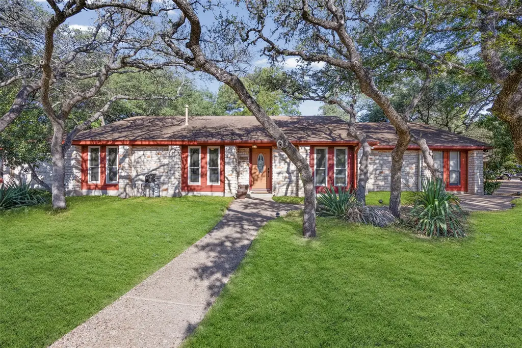 11006 Brodie Lane, Austin