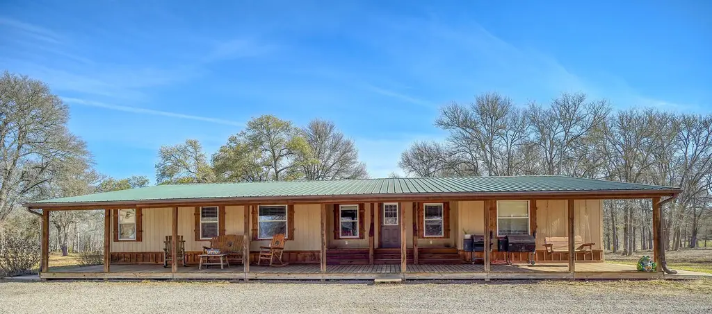 1675 Watterson Road, Red Rock