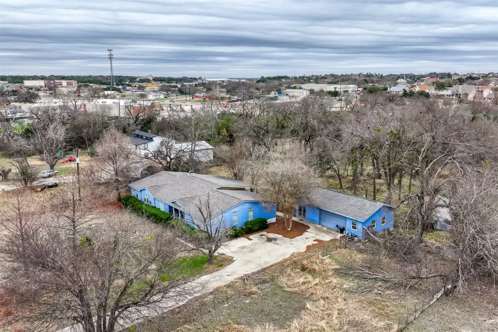 408 Horseshoe Drive, Leander