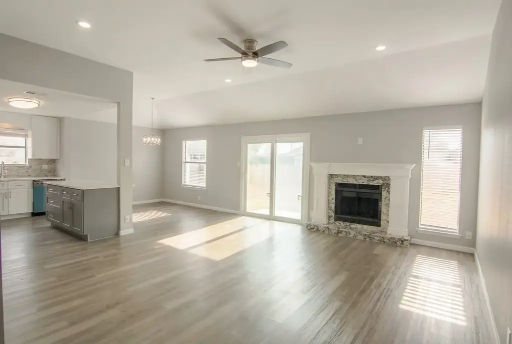 108 Cottonwood Drive, Hutto