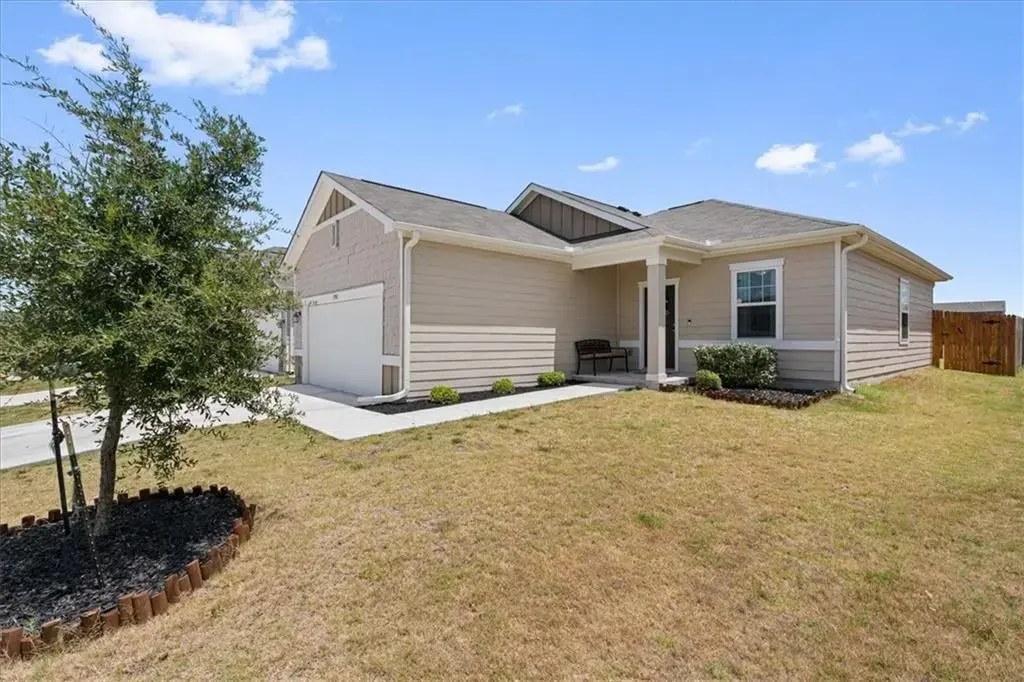 13501 Robert Wagner Bend, Manor