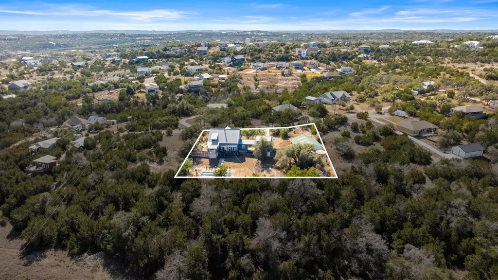 10512 Lake Park Drive, Dripping Springs