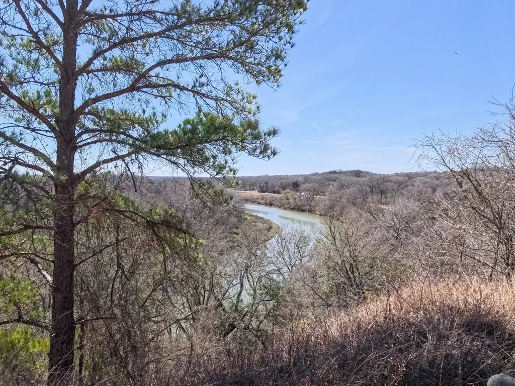 242 Iva Lane, Bastrop