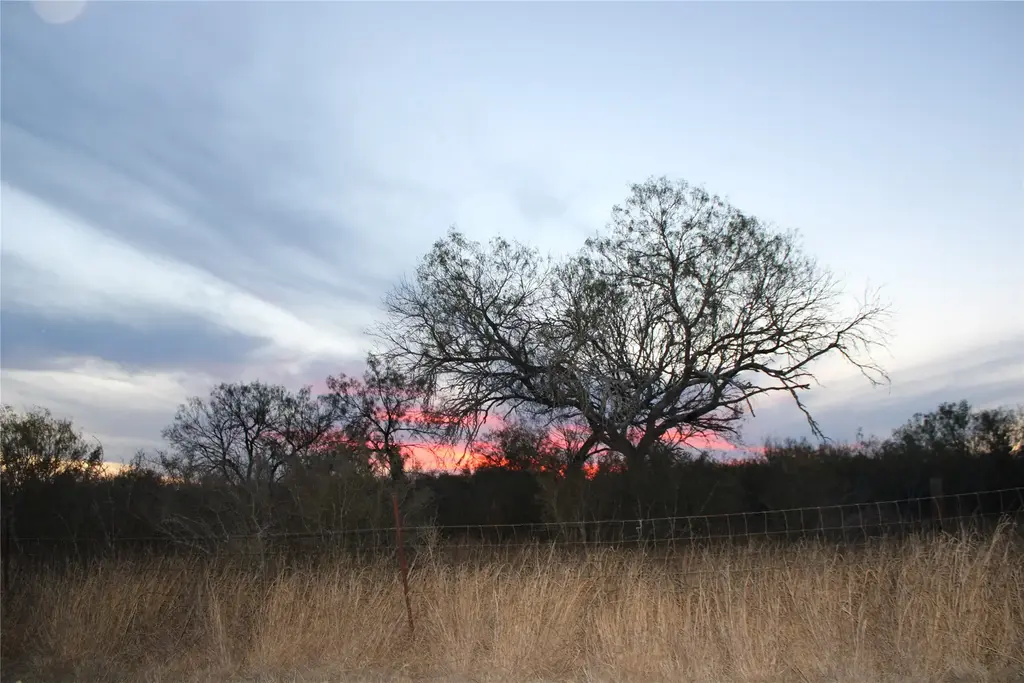 Cr 339, Jourdanton