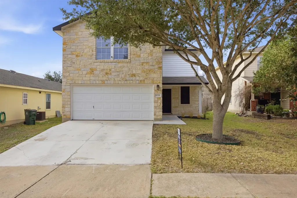 6708 Panda Royle Drive, Del Valle