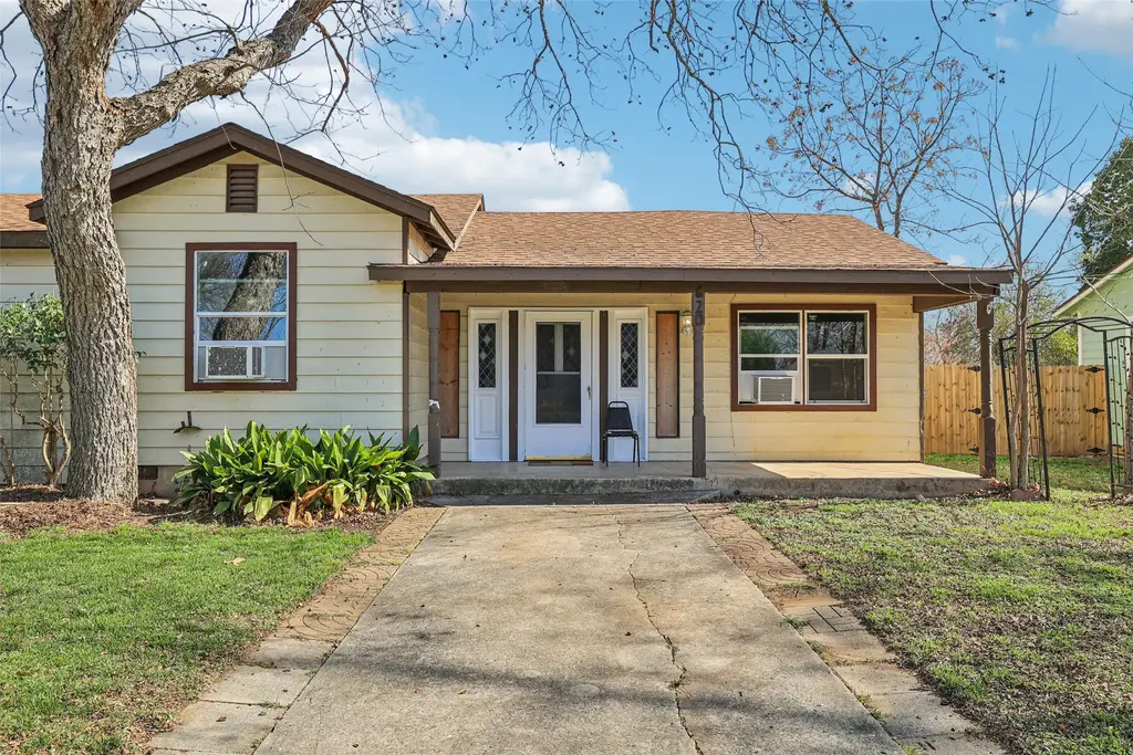 620 Barbara Drive, San Marcos