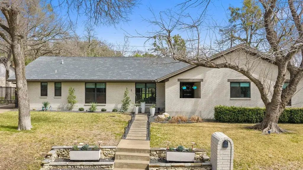 9421 Spring Hollow Drive, Austin