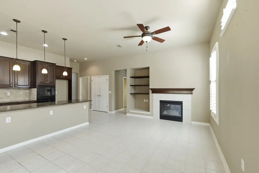 196 Whispering Wind Drive, Georgetown