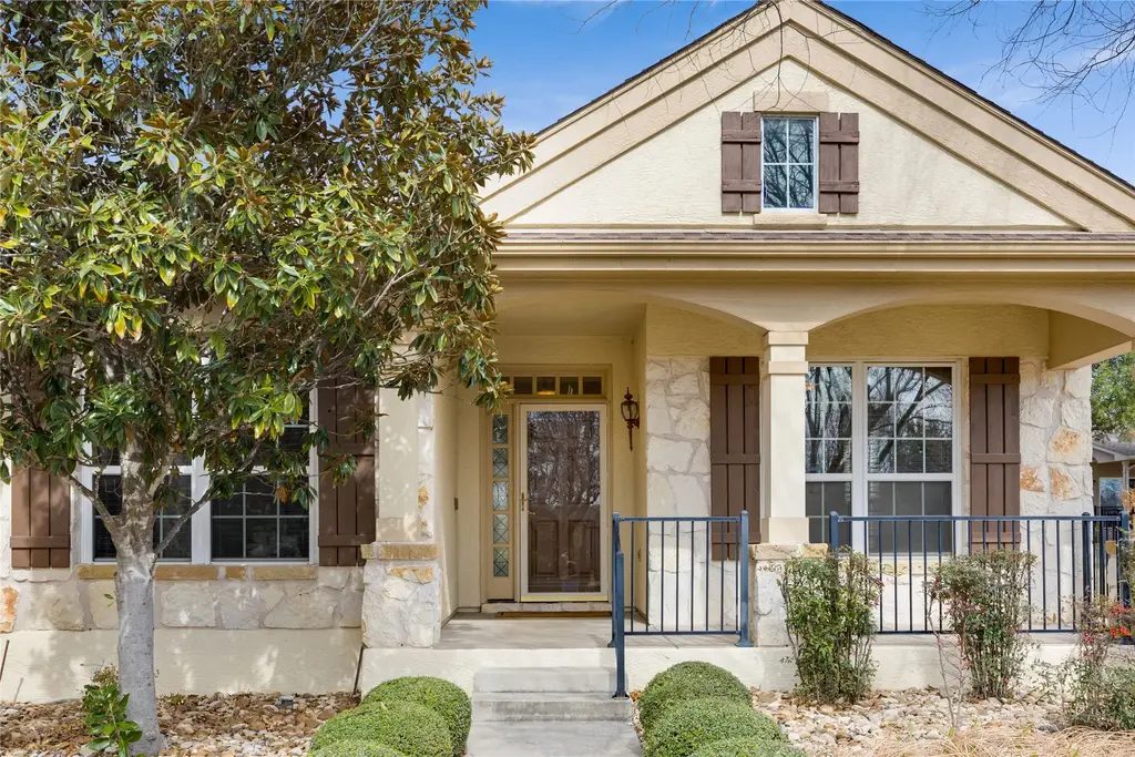 311 Rio Grande Loop, Georgetown