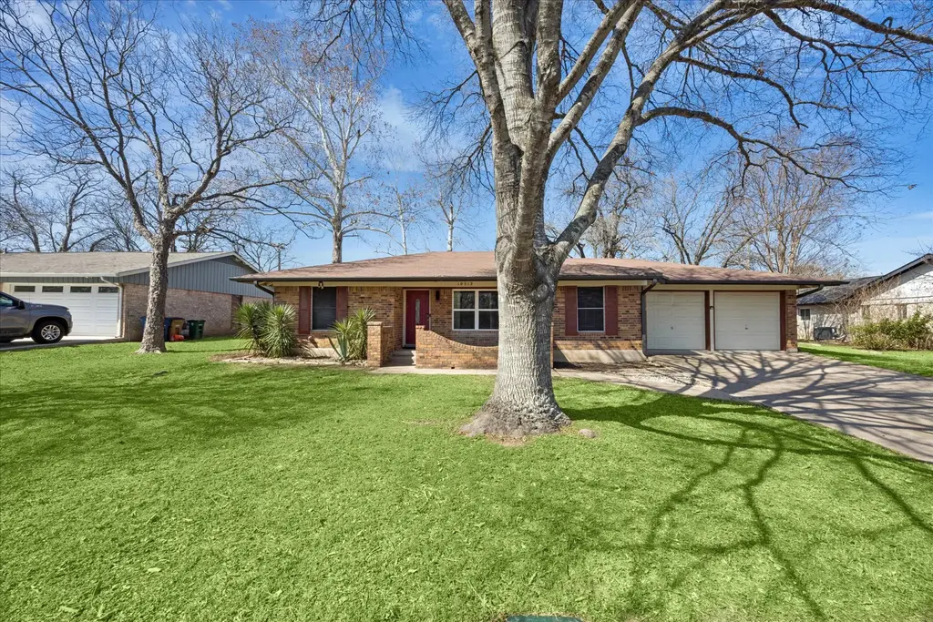 10512 Walnut Bend Drive, Austin