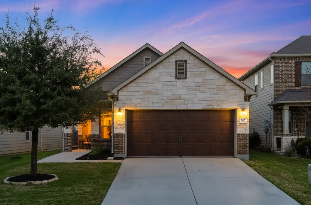 2071 Wind Chime Way, New Braunfels