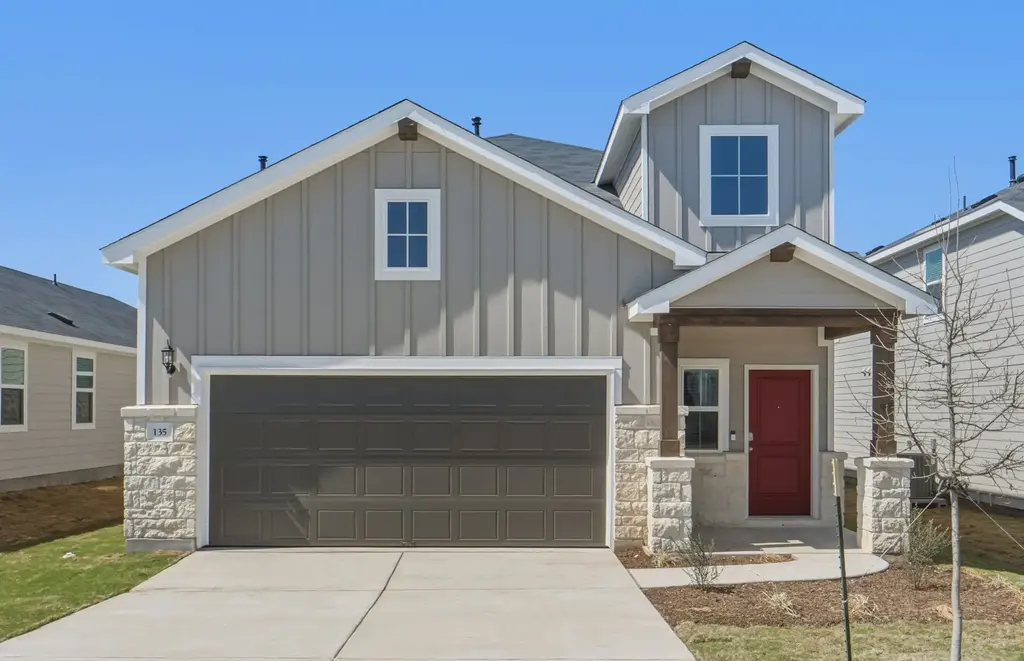 135 Rubber Tree Way, Buda