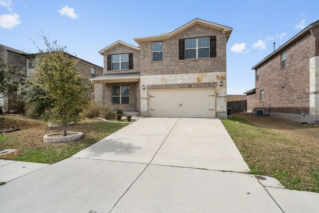 2124 Hat Bender Loop, Round Rock
