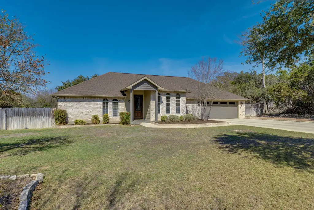 33 Brookmeadow Drive, Wimberley