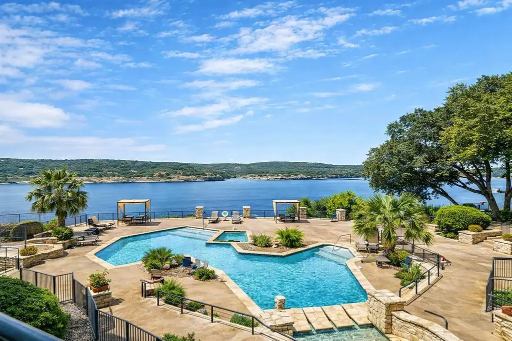 3404 American Drive 3124, Lago Vista