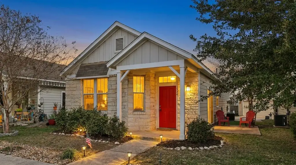 1524 Sanders, Kyle