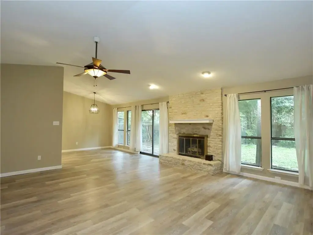 6206 Sun Vista Drive, Austin