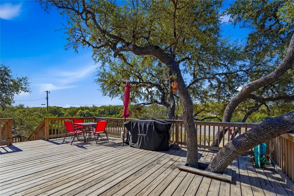 733 Private Road 1507, Bandera