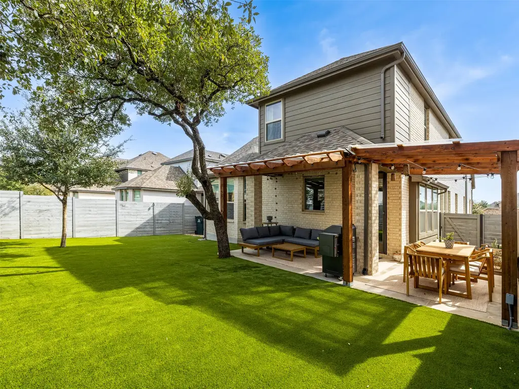 233 Arrowhead Mound Road, Georgetown
