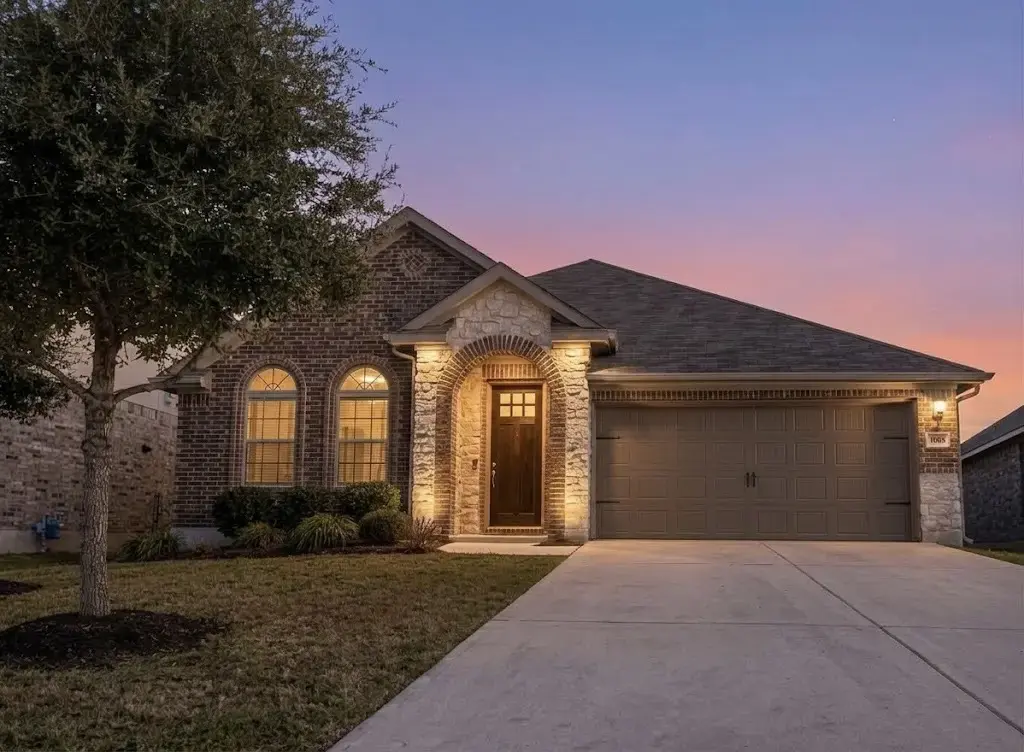 1005 Sundrops Street, Leander
