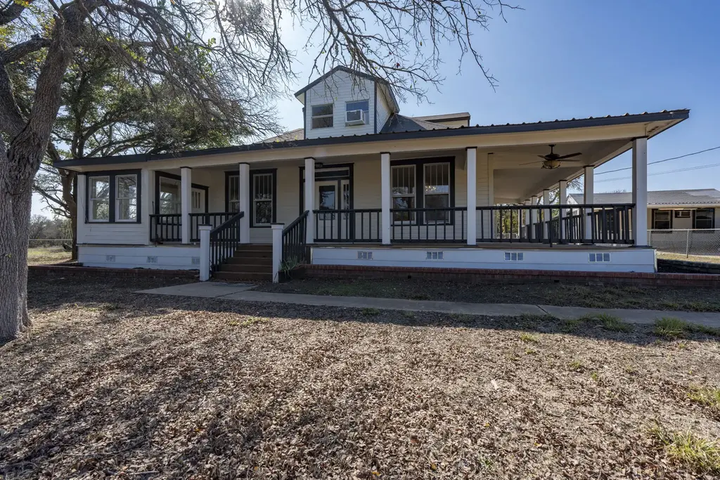 1501 Beaver Lane, Florence