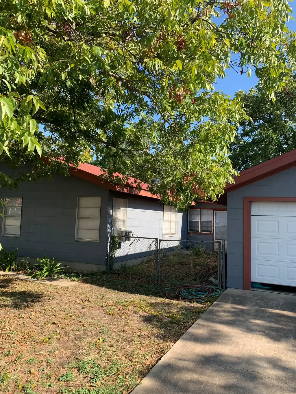 709 W 11th Street, Elgin