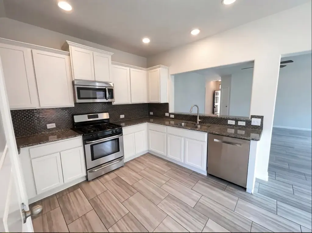 405 Longhorn Cavern Road, Leander