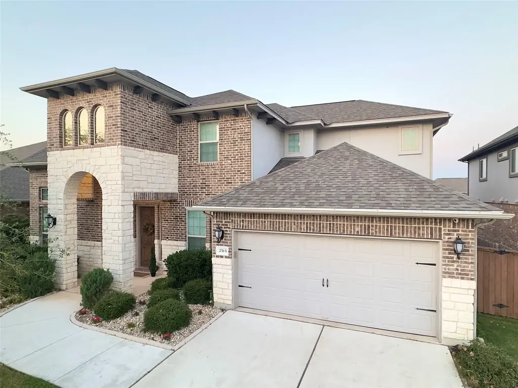 2515 Portici Pass, Round Rock