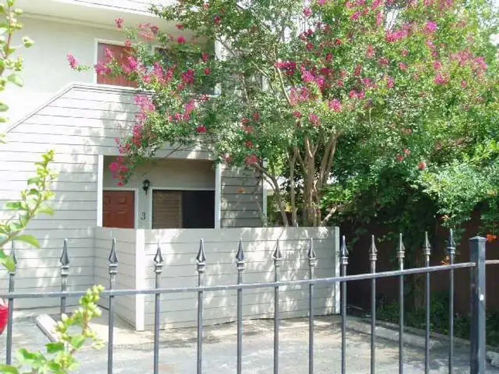 4409 Guadalupe Street N 3, Austin