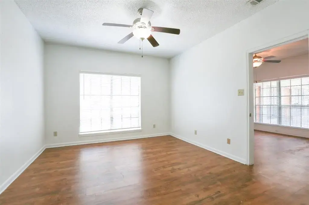 912 W 22nd Street 106, Austin