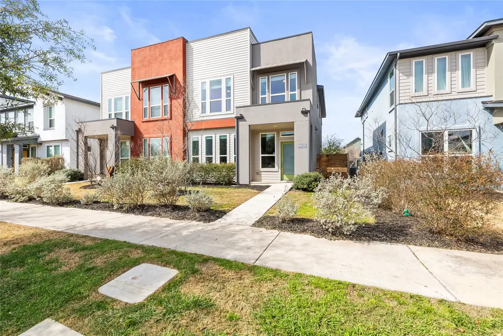 8812 B Whitter Drive 63, Austin