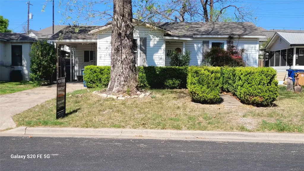 206 W 55th 1/2 Street, Austin