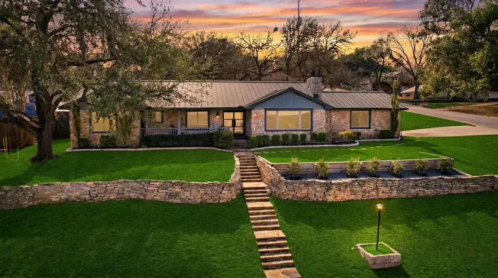 417 Oak Ridge Drive, San Marcos