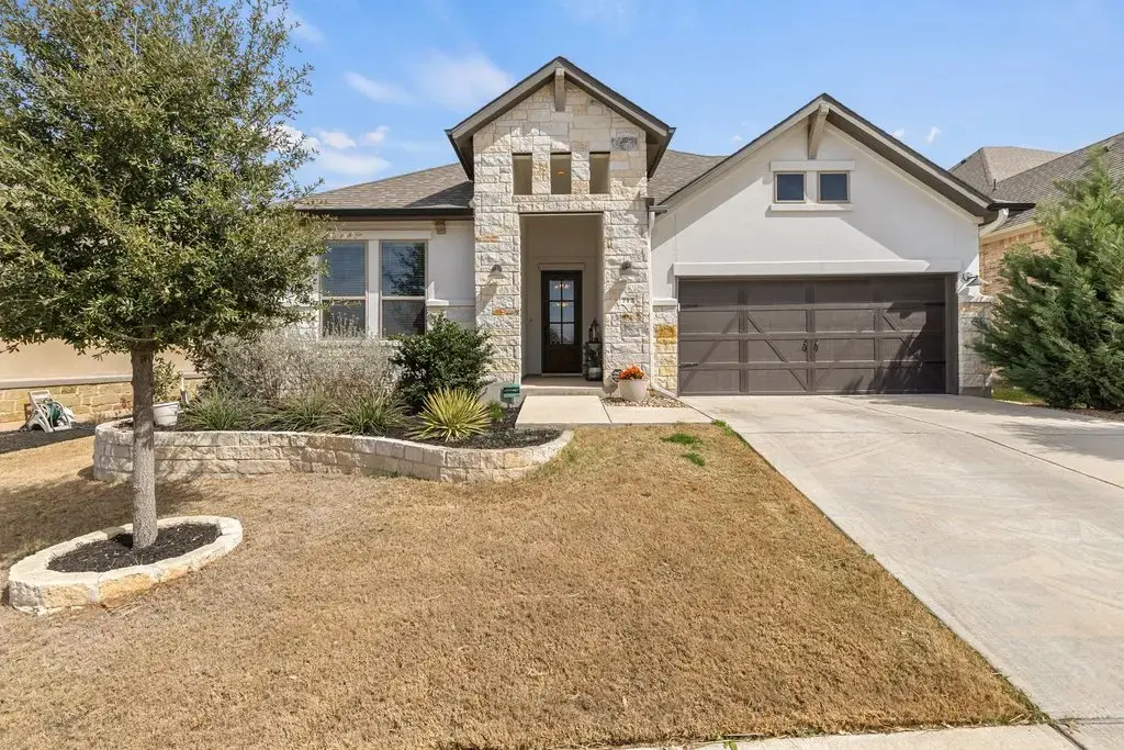 712 Sunset Vista Drive, Georgetown