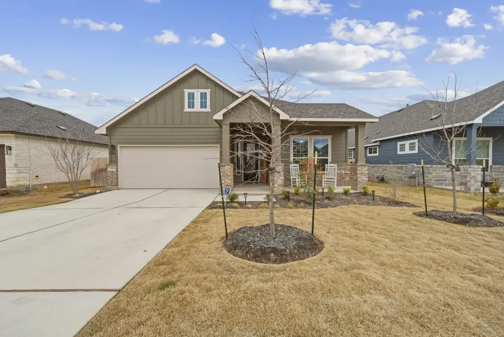 20804 Rowston Manor Lane, Manor