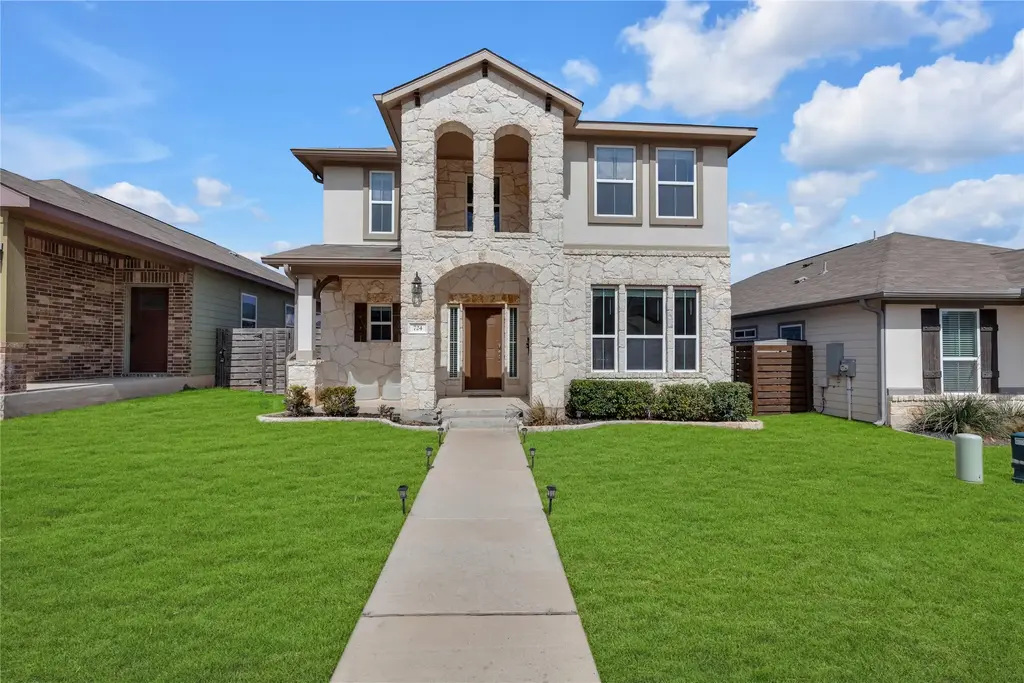 724 Coconut Grove Street, Pflugerville