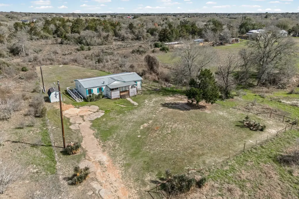 250 Mcduffy Lane, West Point