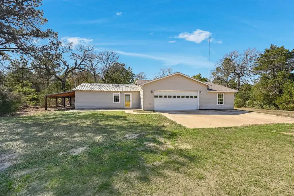 203 Pathfinders Way, Smithville