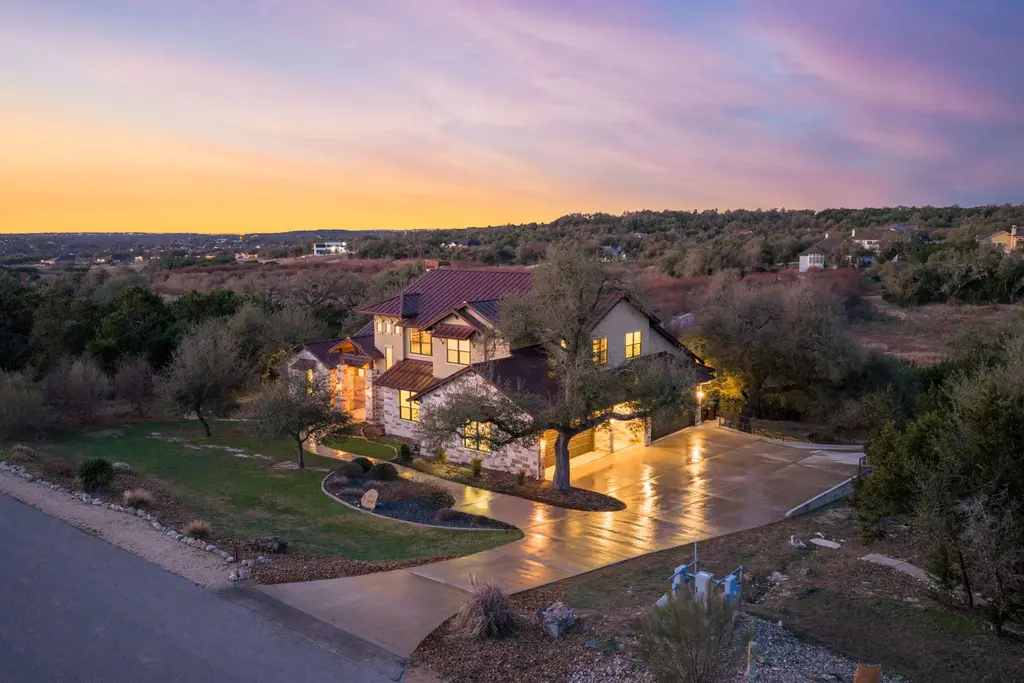 1357 Capitare, New Braunfels