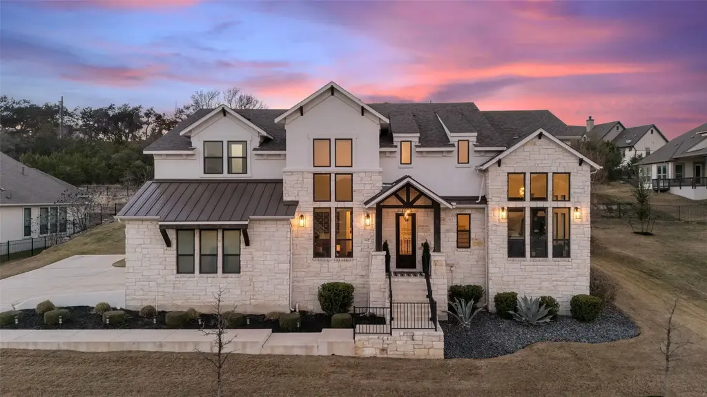 302 Lodestone Lane, Austin