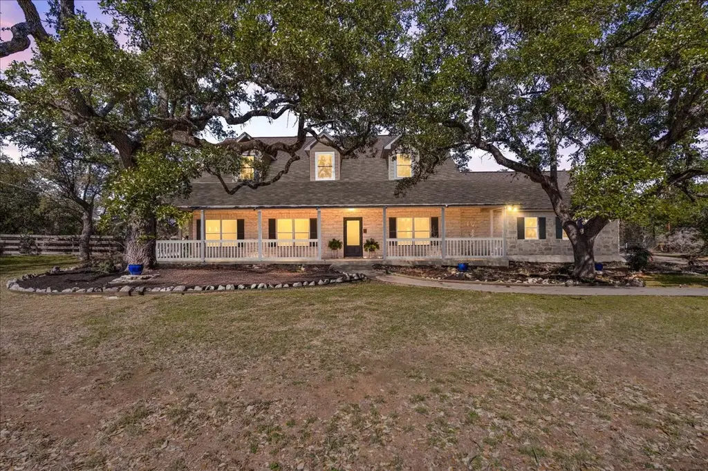 8300 Spanish Oak Circle, Austin