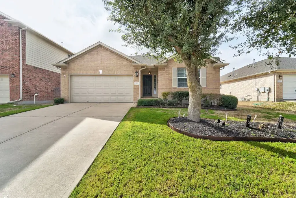 3529 Shiraz Loop, Round Rock