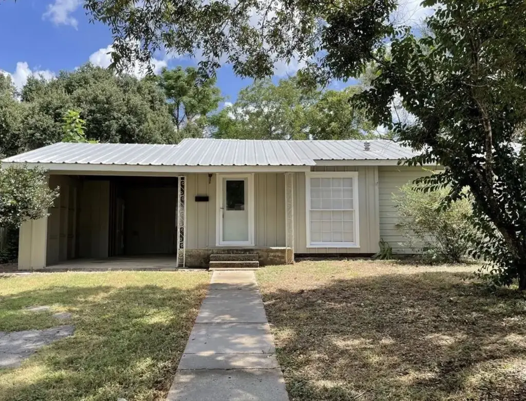 606 Marshall Street, Rockdale